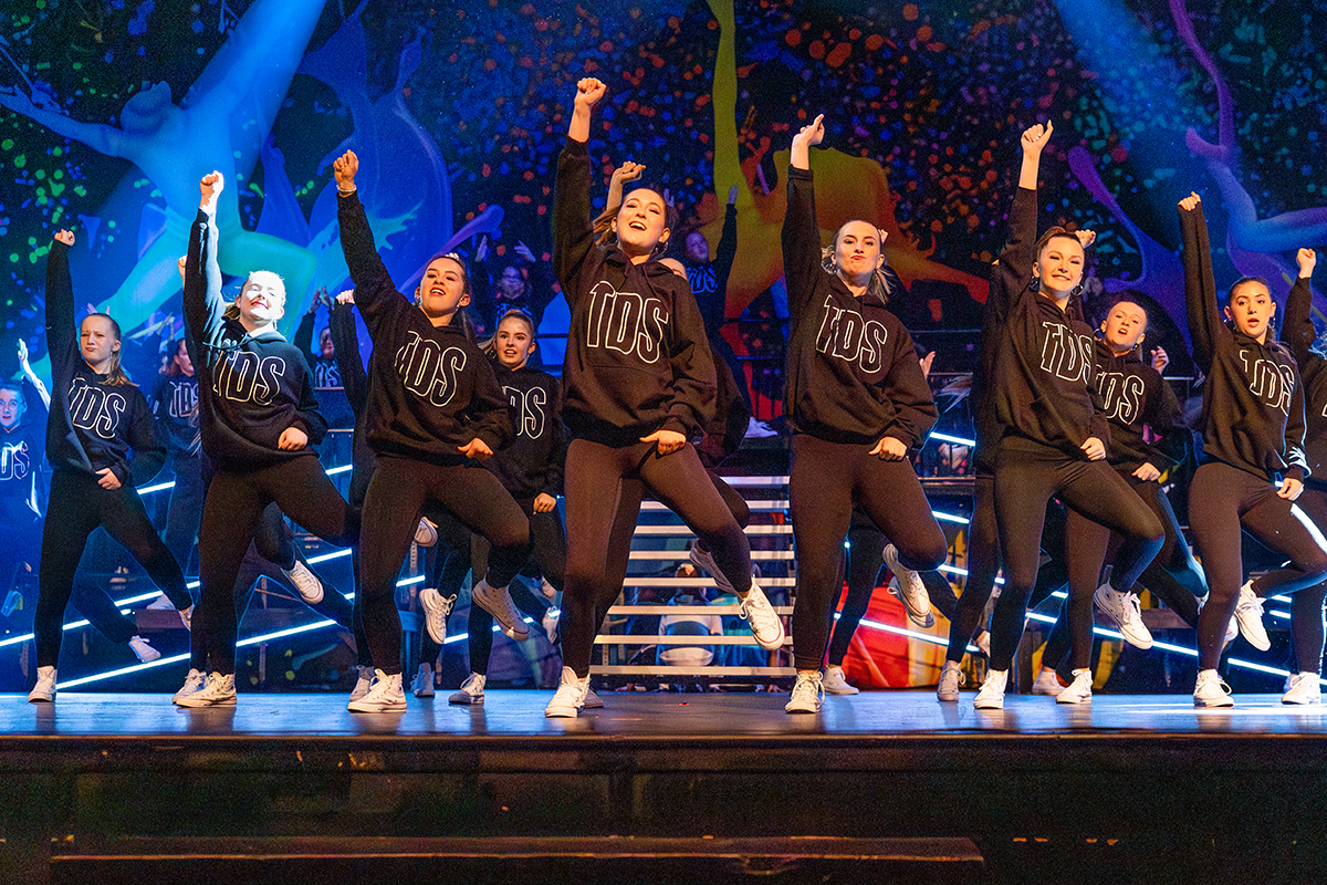 2023 showcase dancers 8